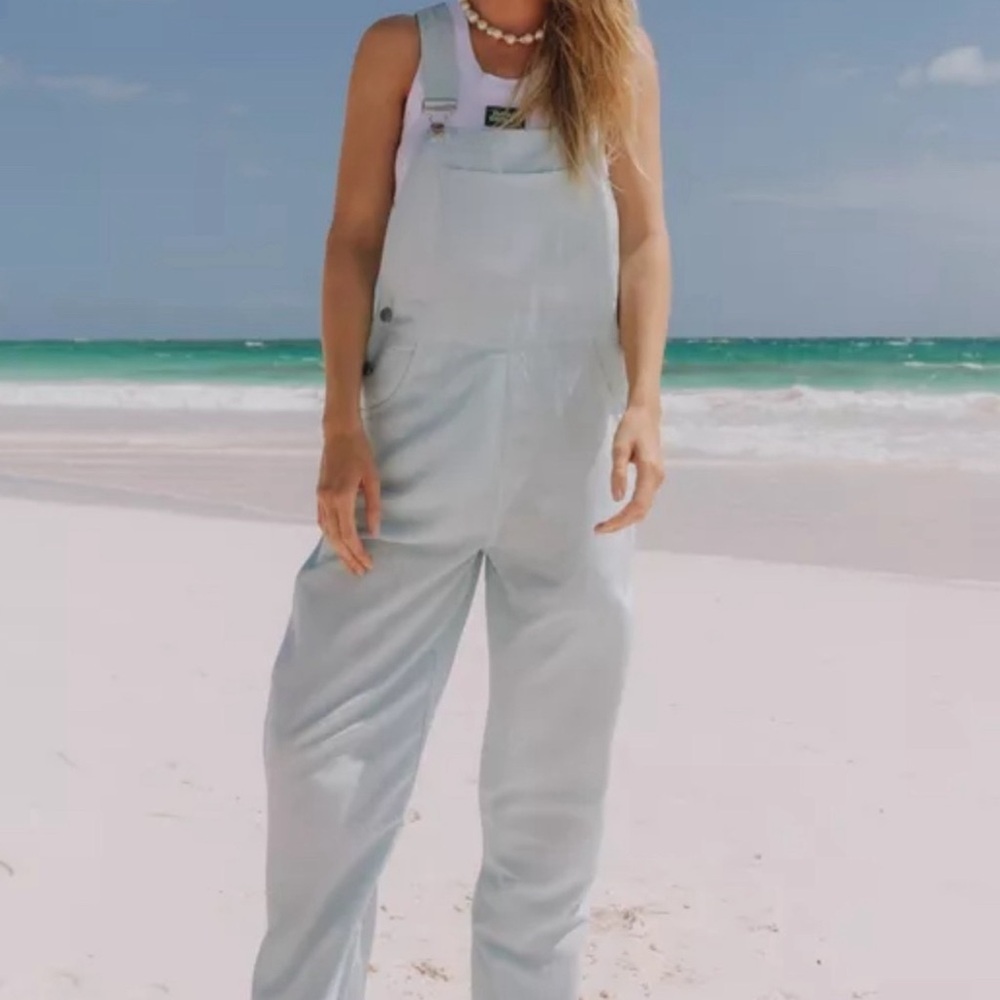 DAILY DR!LLS light blue linen overalls🩵🩵